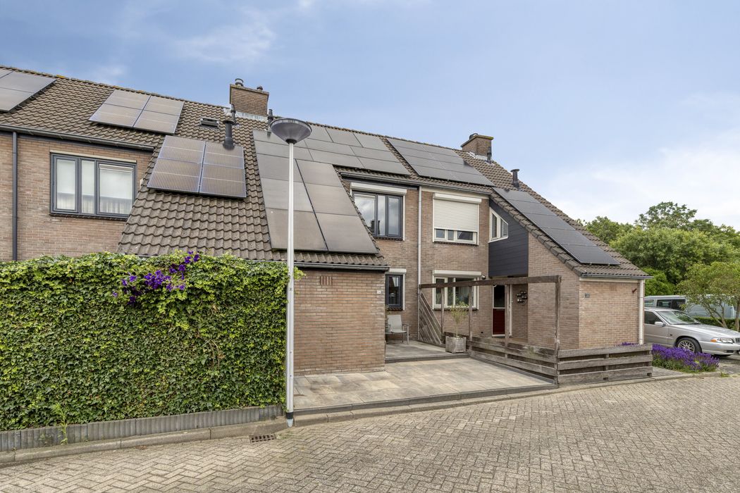 Aan de IJsbaan 14, ZUIDLAND foto 0