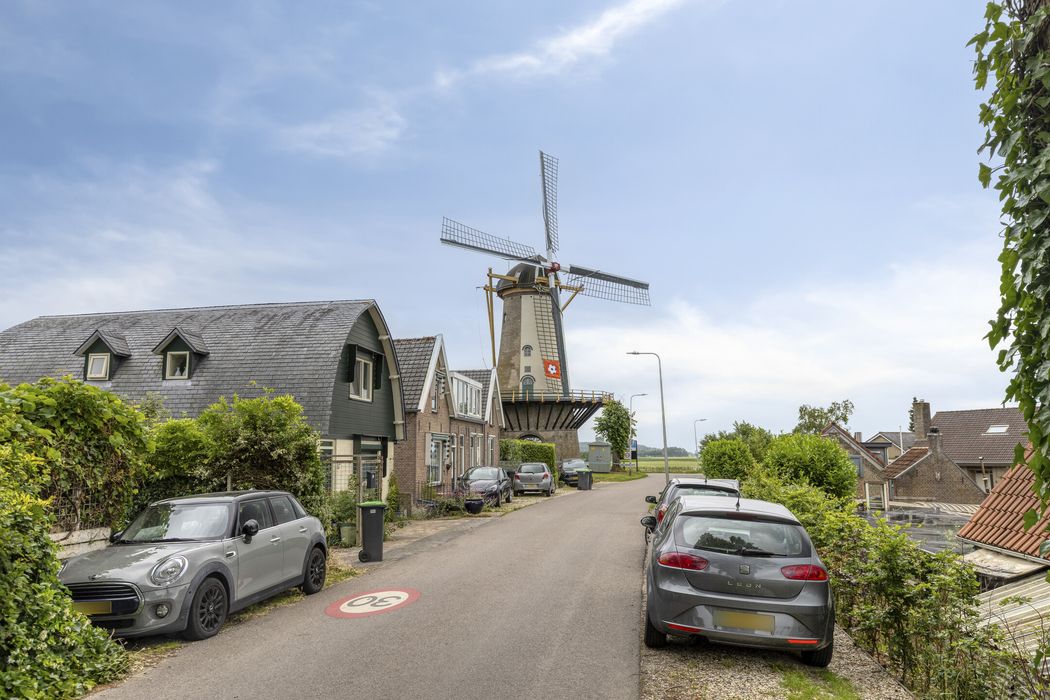 Aan de IJsbaan 14, ZUIDLAND foto 33