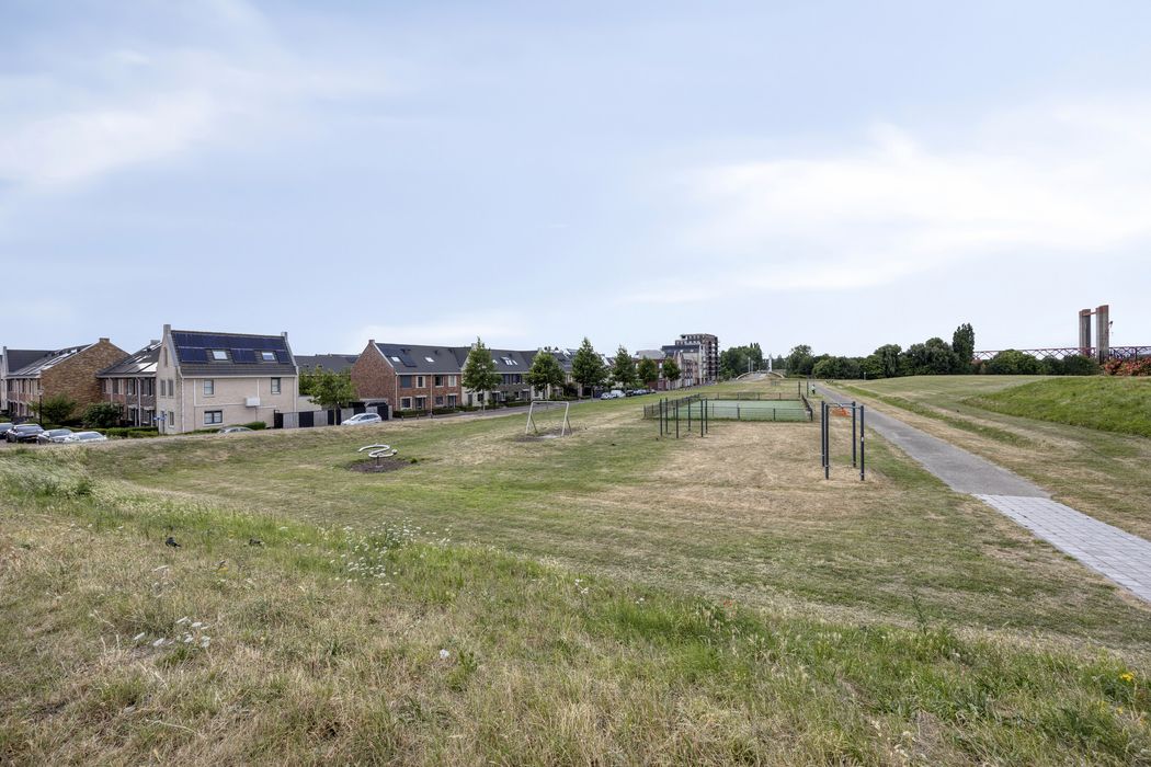 Hongerlandsedijk 1432, SPIJKENISSE foto 41