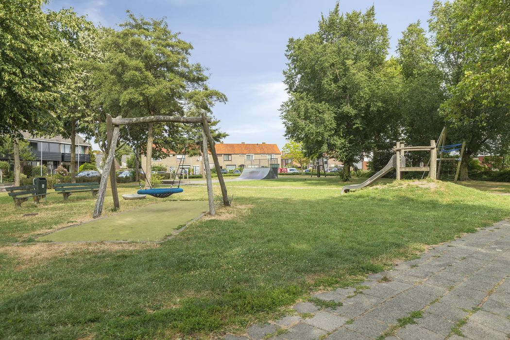 Dorpsplein 5, GEERVLIET foto 48