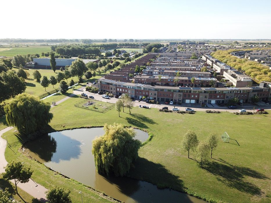 Henri&euml;tte Roland Holststraat 30, SPIJKENISSE foto 47