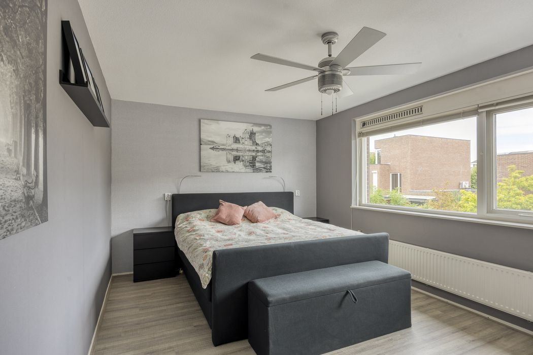 Nemelaerlaan 14, SPIJKENISSE foto 21