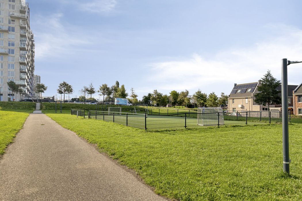 Sluiskade 88, SPIJKENISSE foto 44