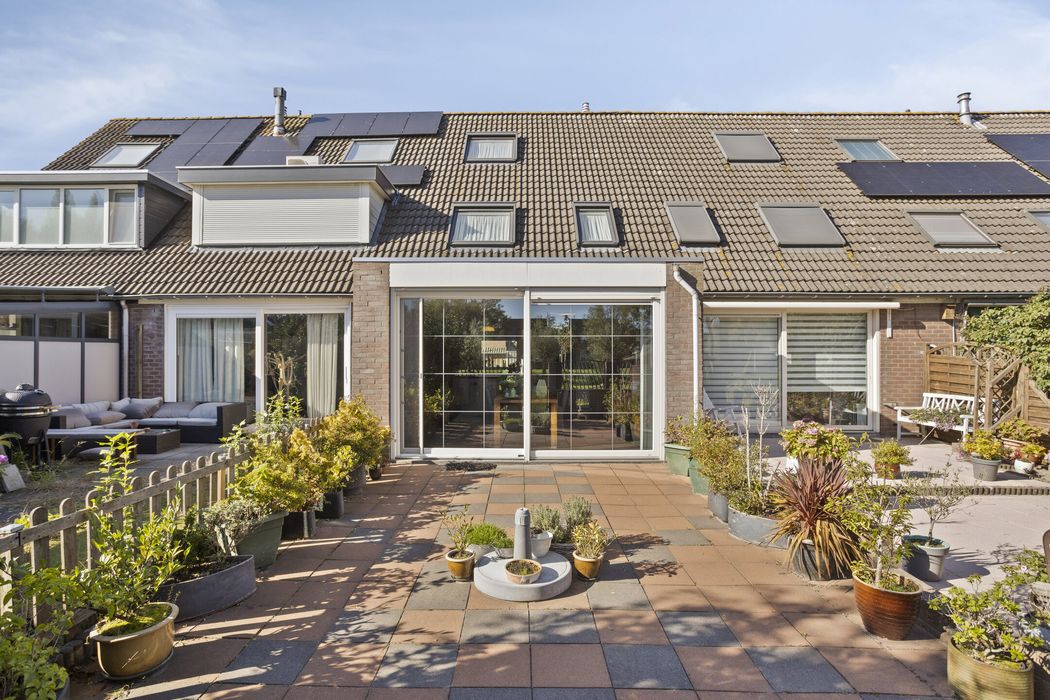 Mozartweg 31, SPIJKENISSE foto 2