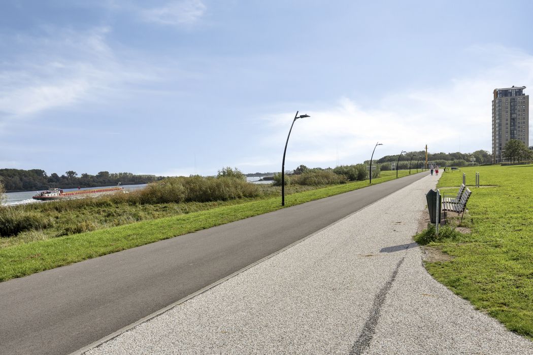 Maasboulevard 132, SPIJKENISSE foto 28