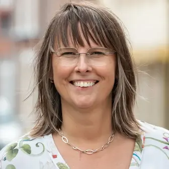 Leny van den Oever