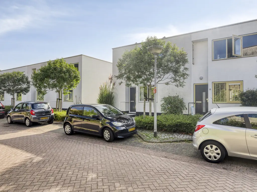 Ingrid Bergmanstraat 12, Almere