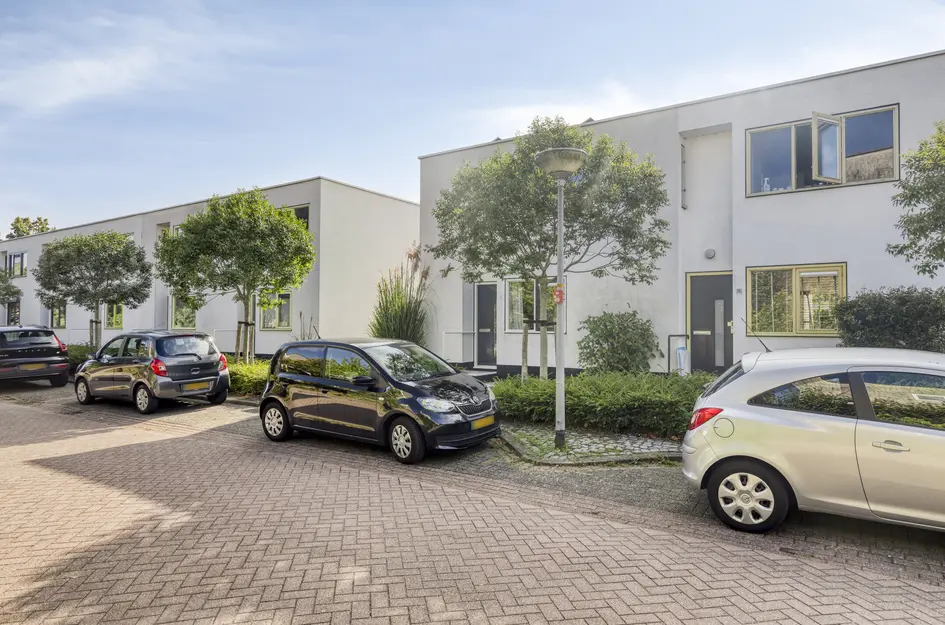 Ingrid Bergmanstraat 12