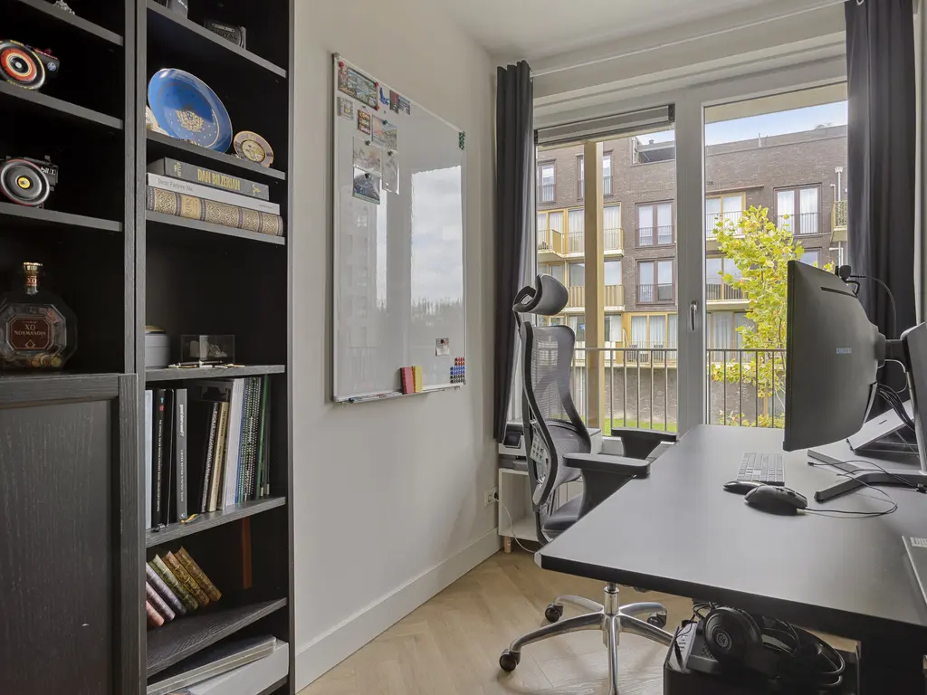 Sumatraweg 234, ALMERE