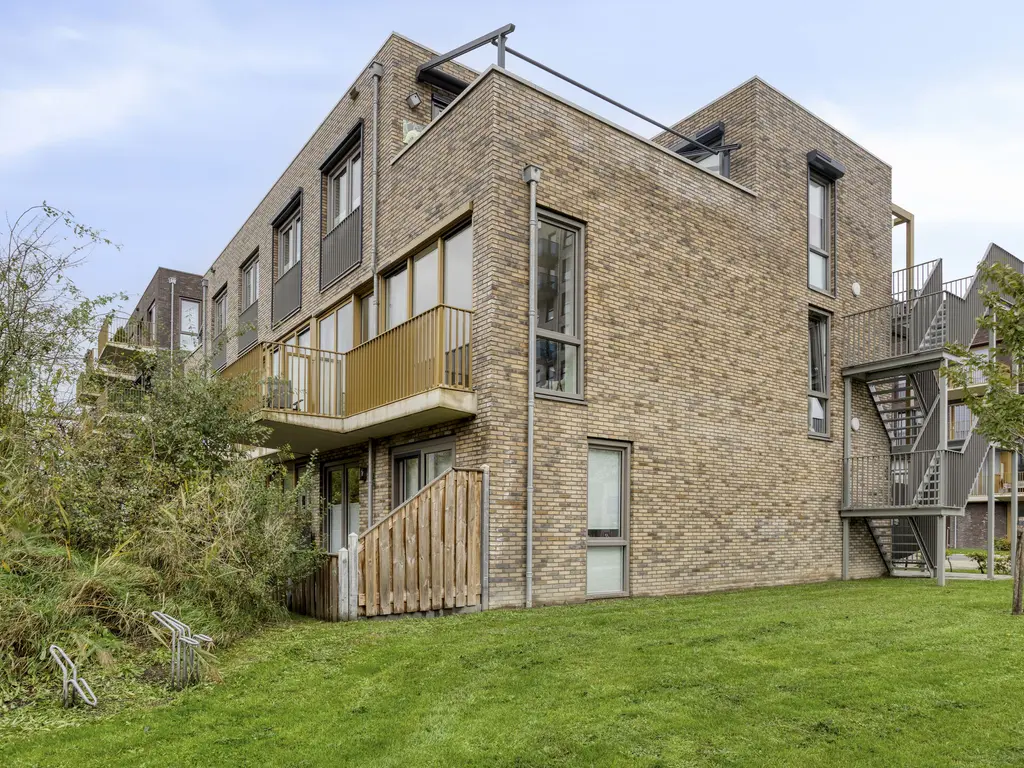 Sumatraweg 234, ALMERE