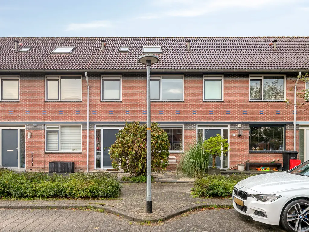 Annie Bosstraat 25, ALMERE