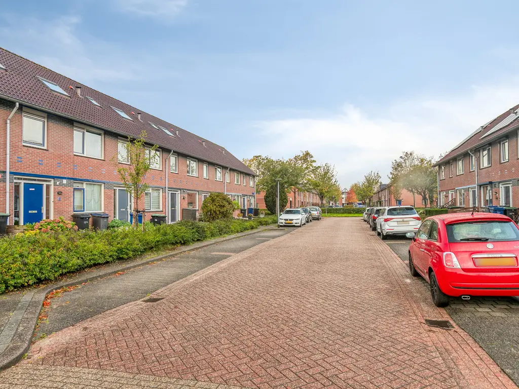 Annie Bosstraat 25, ALMERE