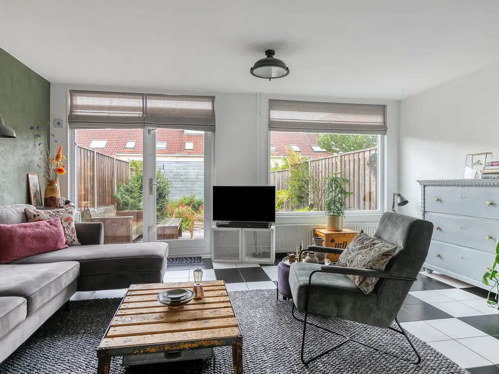 Annie Bosstraat 25, ALMERE