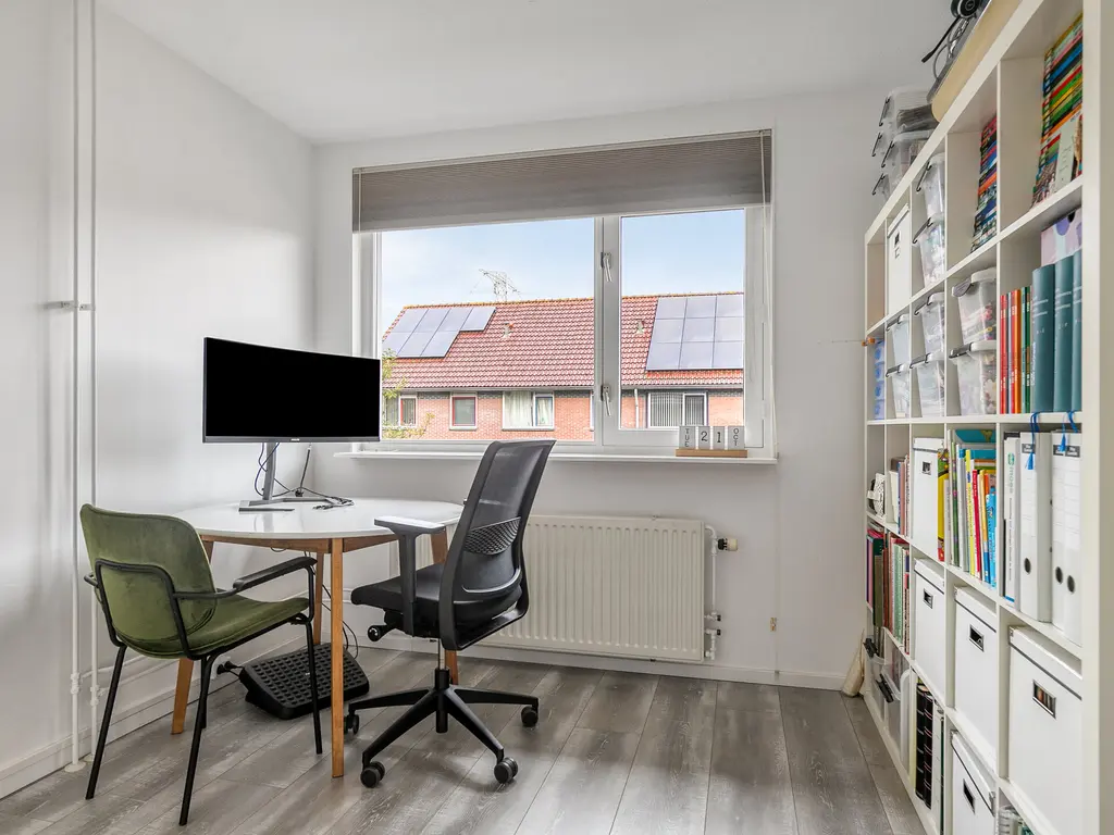 Annie Bosstraat 25, ALMERE