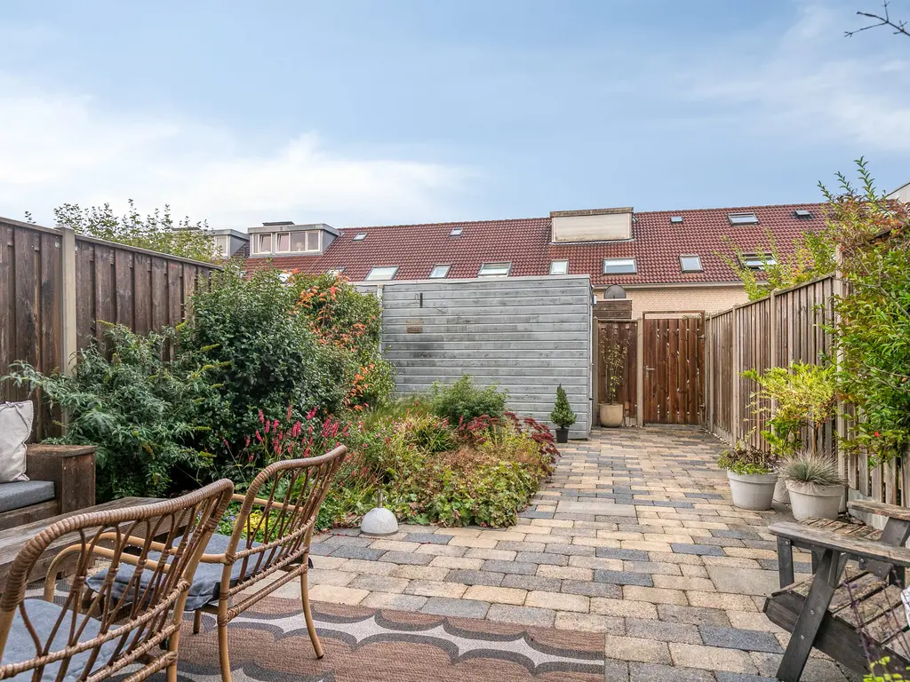 Annie Bosstraat 25, ALMERE