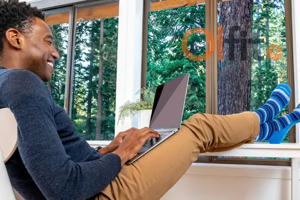 Compressiekousen bij zittend werk: houd je benen fit tijdens de werkdag