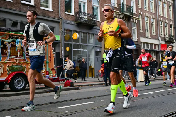 Hardlopen met compressiekousen: Onmisbaar bij de (halve) marathon