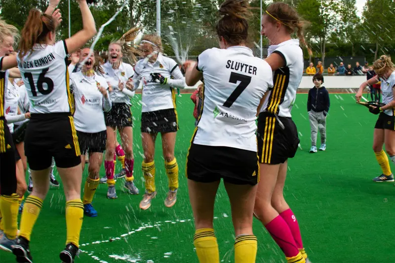 Dames 1 van Hockey Vereniging Victoria