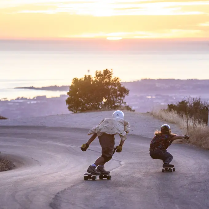 Longboard tips