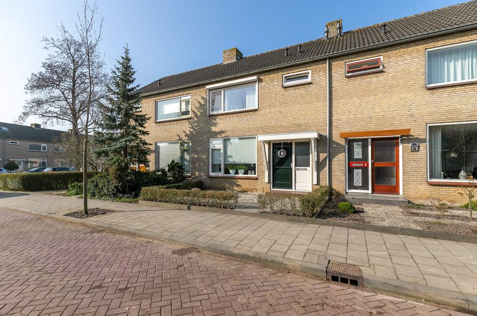van Brederodestraat 30