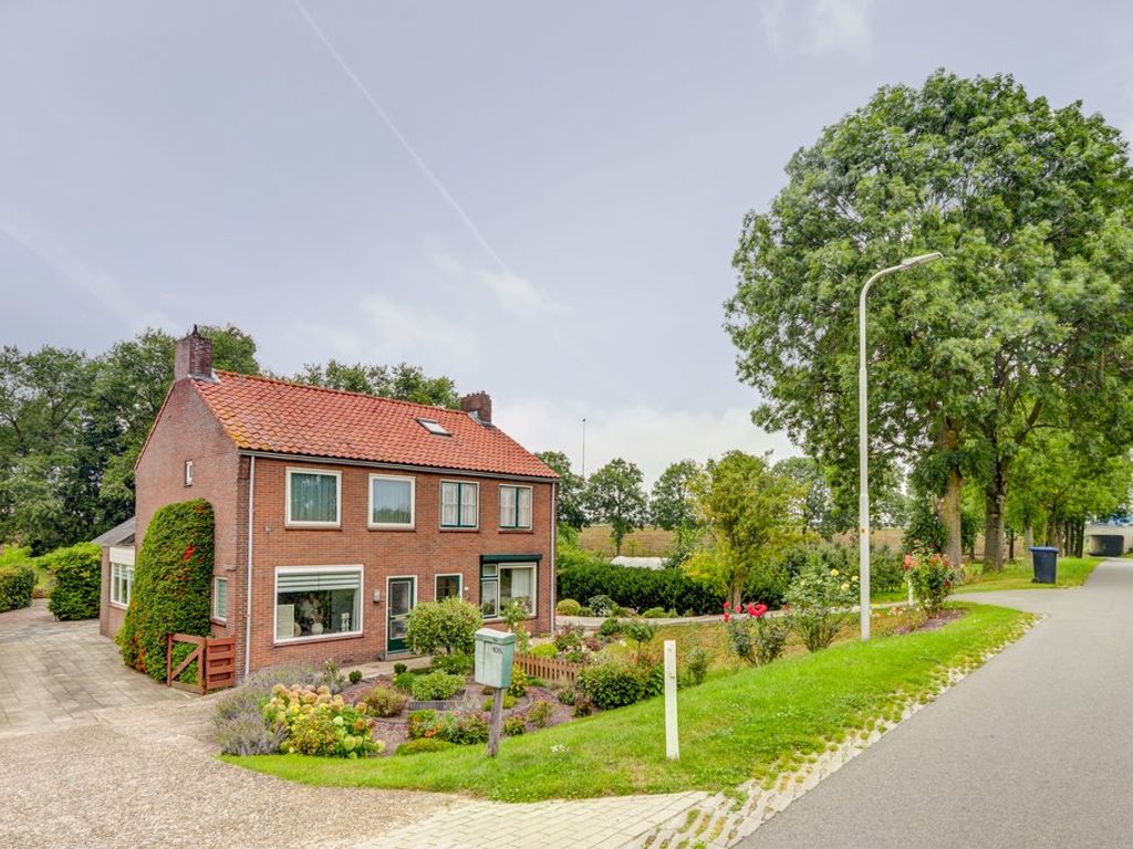 Zouwendijk 105, MEERKERK