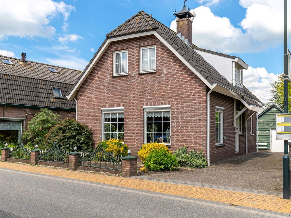 Peursumseweg 7, GIESSENBURG