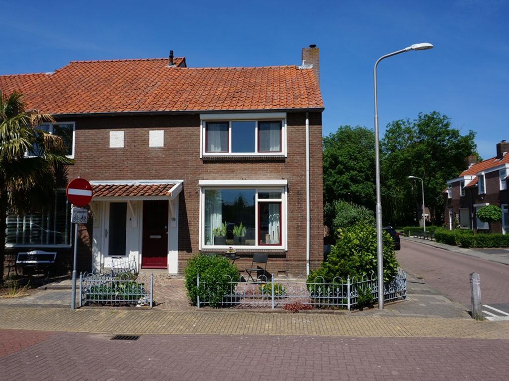Giessenlaan 19, GIESSENBURG