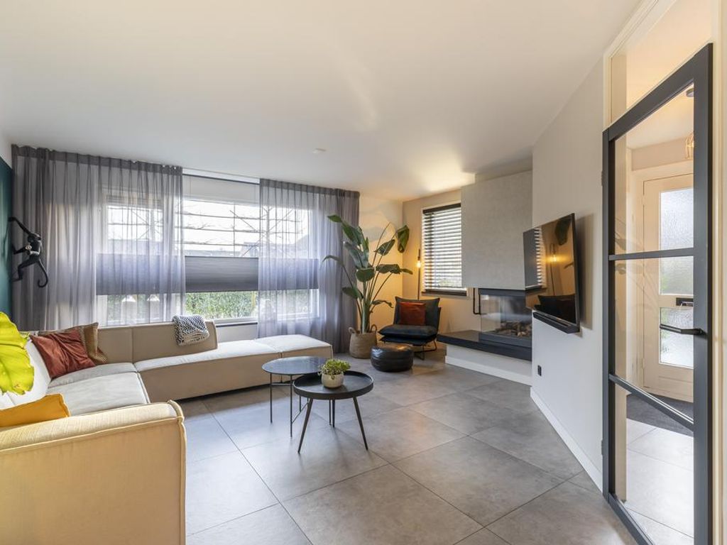 Amelia'slaan 4, TIENHOVEN AAN DE LEK