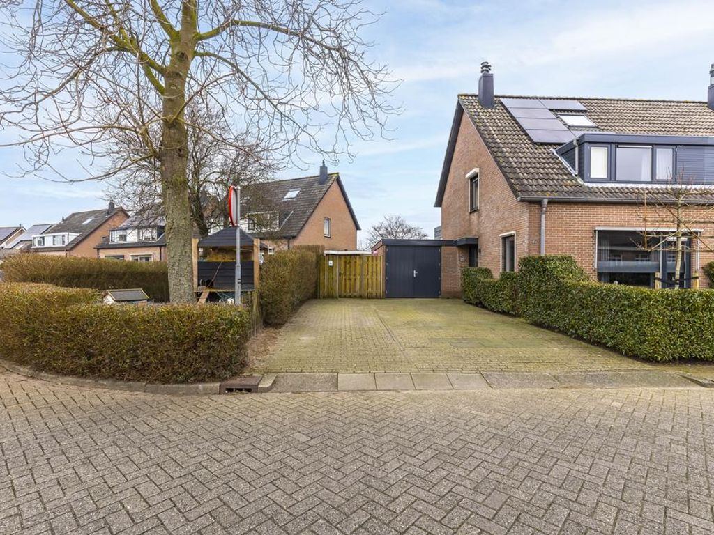 Amelia'slaan 4, TIENHOVEN AAN DE LEK