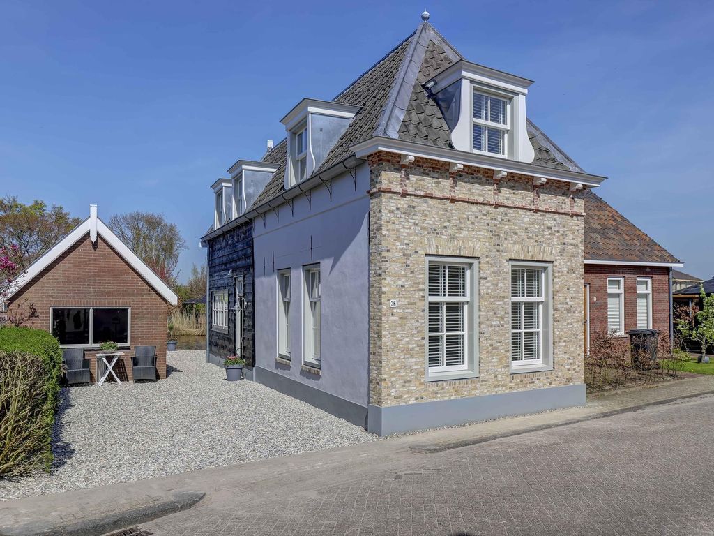 Dorpsstraat 26, GIESSENBURG
