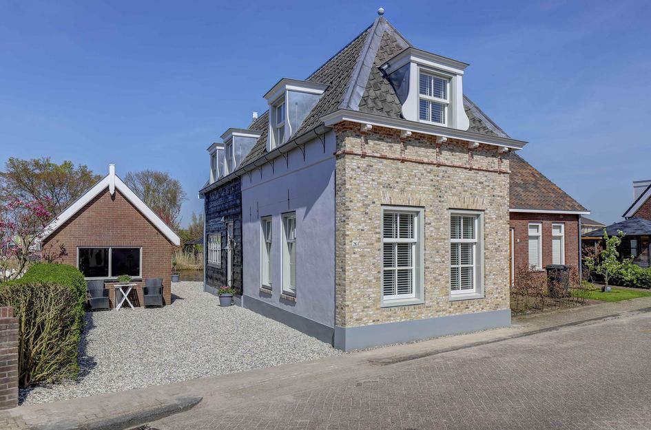 Dorpsstraat 26