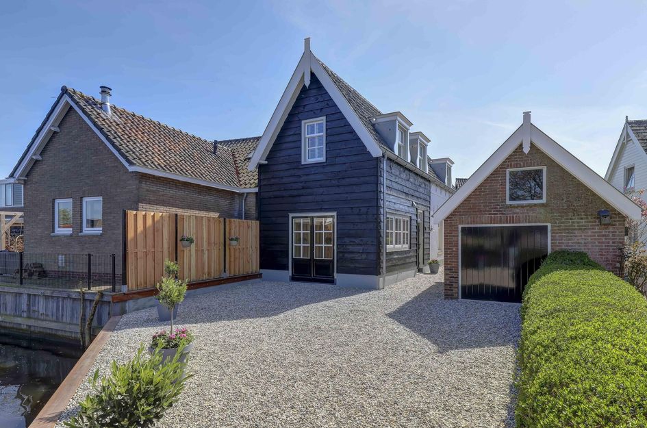 Dorpsstraat 26