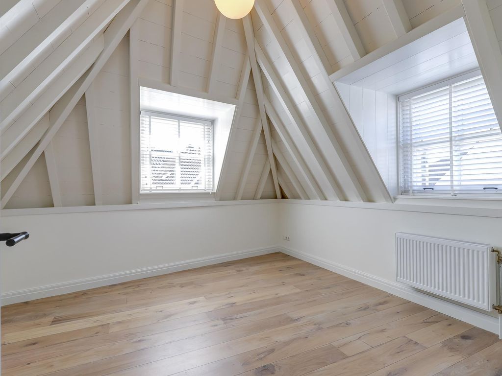 Dorpsstraat 26, GIESSENBURG