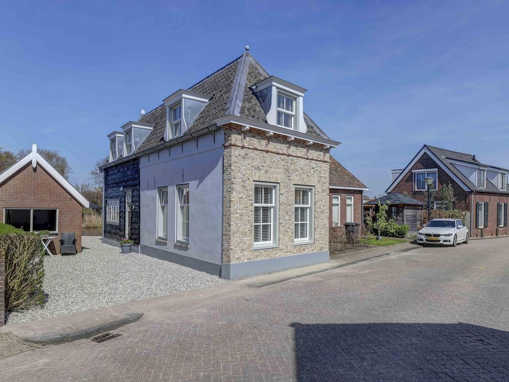 Dorpsstraat 26, GIESSENBURG