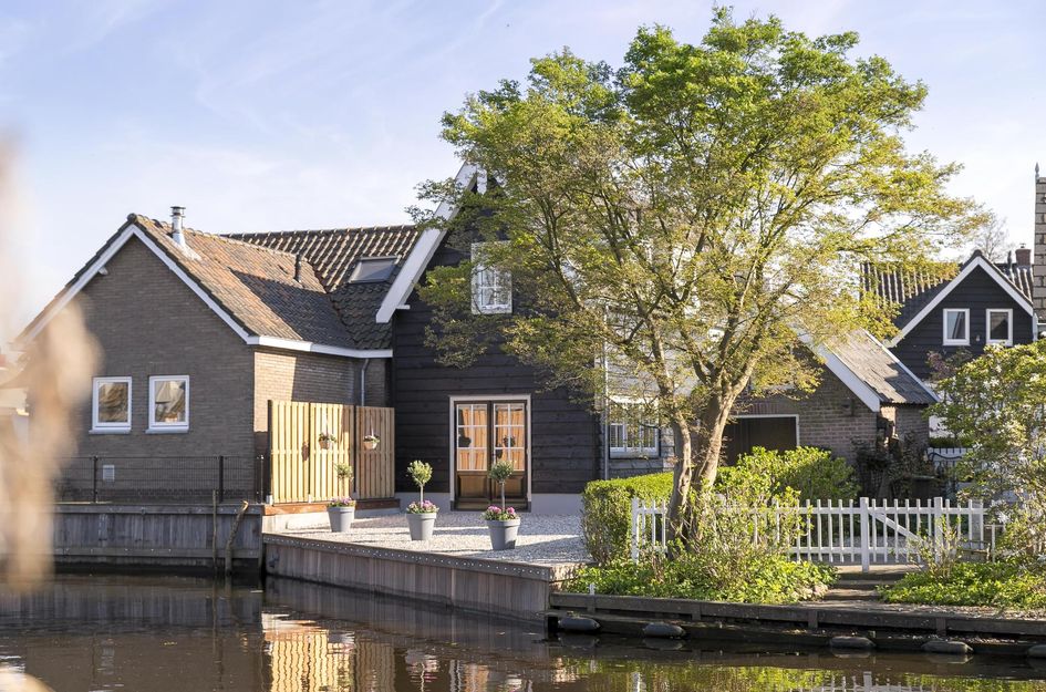 Dorpsstraat 26