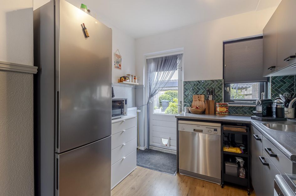 Bernhardstraat 2