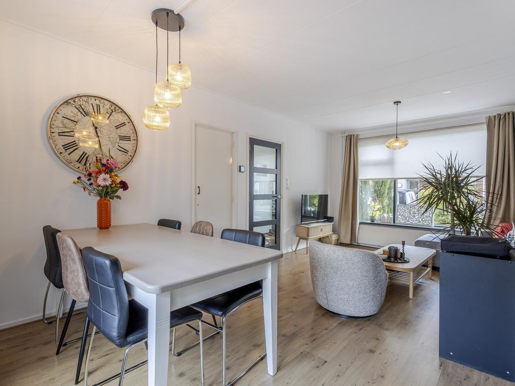 Bernhardstraat 2, GROOT-AMMERS
