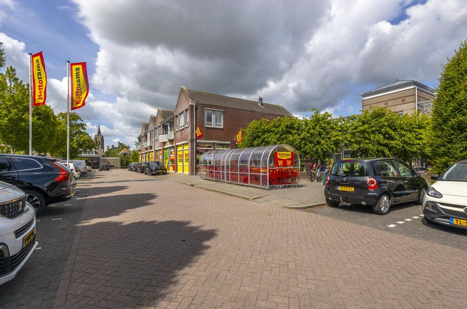 Bernhardstraat 2