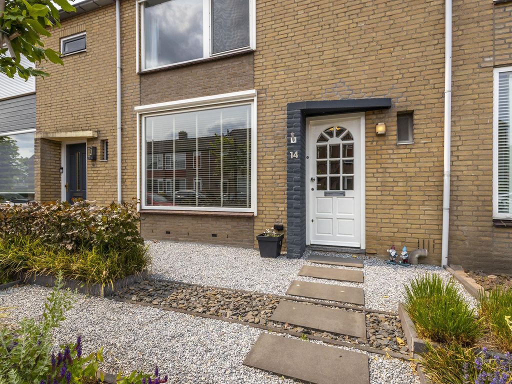 Willem de Zwijgerlaan 14, GIESSENBURG