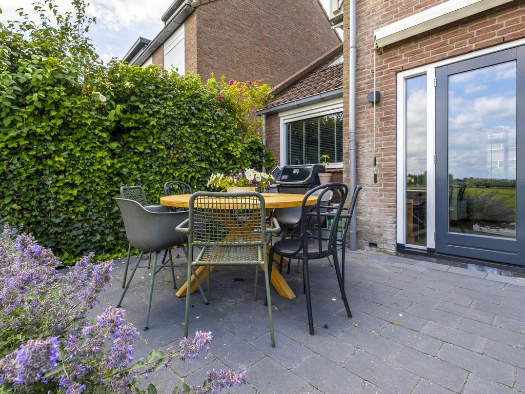 van Gentstraat 27, GOUDRIAAN