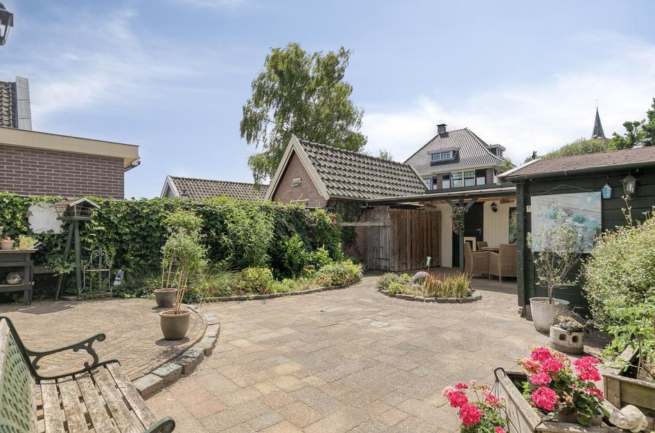 Emmastraat 7