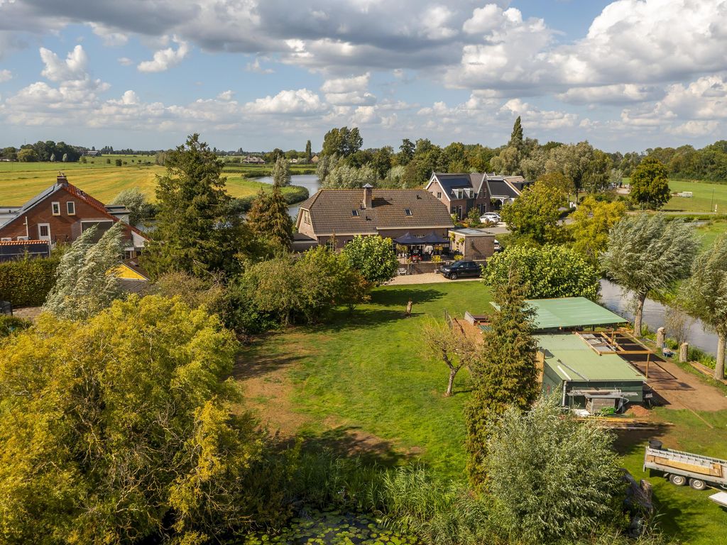 Doetseweg 66A, GIESSENBURG