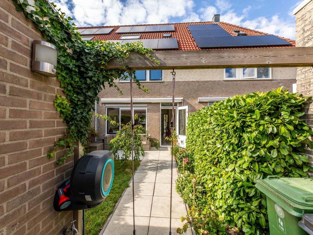 Molenlaan 15, GROOT-AMMERS