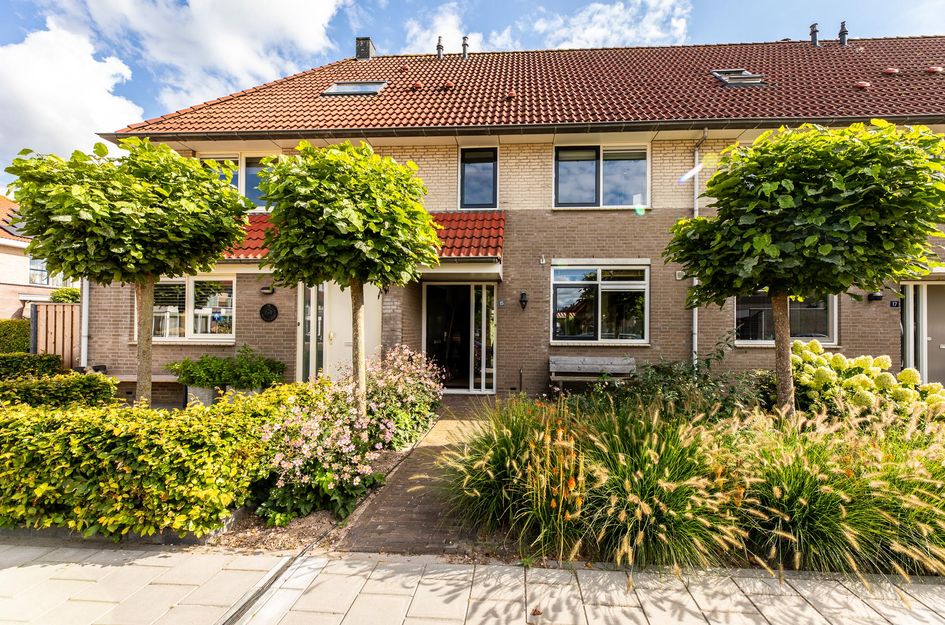 Molenlaan 15