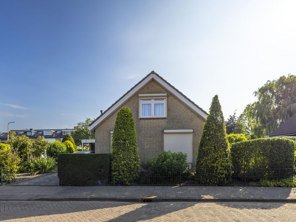 Arent van Gentstraat 12, GIESSENBURG