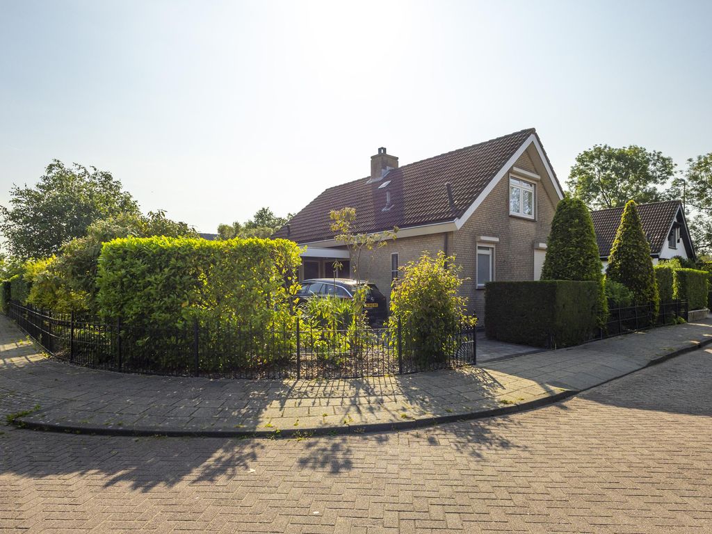 Arent van Gentstraat 12, GIESSENBURG