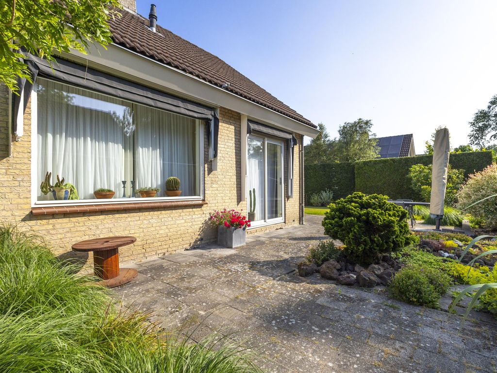 Arent van Gentstraat 12, GIESSENBURG