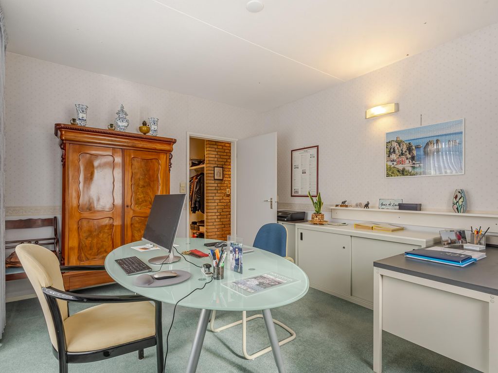 Arent van Gentstraat 12, GIESSENBURG