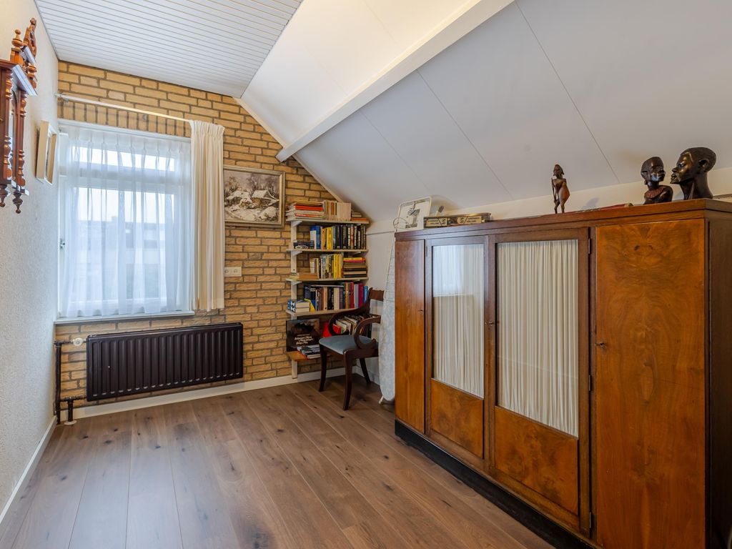 Arent van Gentstraat 12, GIESSENBURG