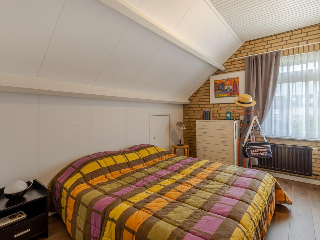 Arent van Gentstraat 12, GIESSENBURG